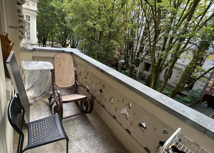 Mit Balkon Im Zentrum Von Daire *